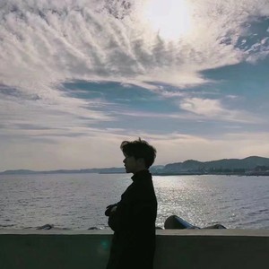 张小新资料,张小新最新歌曲,张小新MV视频,张小新音乐专辑,张小新好听的歌