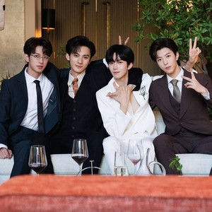 Desire4资料,Desire4最新歌曲,Desire4MV视频,Desire4音乐专辑,Desire4好听的歌