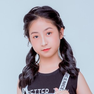 余钰玲资料,余钰玲最新歌曲,余钰玲MV视频,余钰玲音乐专辑,余钰玲好听的歌