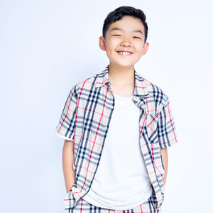 王昱霆资料,王昱霆最新歌曲,王昱霆MV视频,王昱霆音乐专辑,王昱霆好听的歌