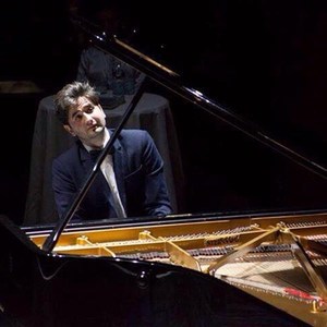 Julian Brocal资料,Julian Brocal最新歌曲,Julian BrocalMV视频,Julian Brocal音乐专辑,Julian Brocal好听的歌