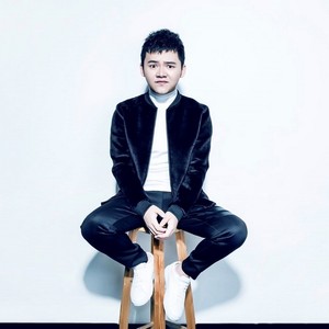 徐正资料,徐正最新歌曲,徐正MV视频,徐正音乐专辑,徐正好听的歌