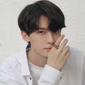 夜幕资料,夜幕最新歌曲,夜幕MV视频,夜幕音乐专辑,夜幕好听的歌