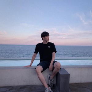 吴兮岩资料,吴兮岩最新歌曲,吴兮岩MV视频,吴兮岩音乐专辑,吴兮岩好听的歌