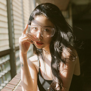 张菡资料,张菡最新歌曲,张菡MV视频,张菡音乐专辑,张菡好听的歌