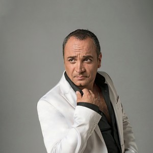 Luis Jara资料,Luis Jara最新歌曲,Luis JaraMV视频,Luis Jara音乐专辑,Luis Jara好听的歌