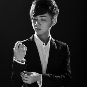 谢维嘉资料,谢维嘉最新歌曲,谢维嘉MV视频,谢维嘉音乐专辑,谢维嘉好听的歌