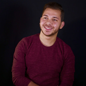 Mohamed Youssef资料,Mohamed Youssef最新歌曲,Mohamed YoussefMV视频,Mohamed Youssef音乐专辑,Mohamed Youssef好听的歌