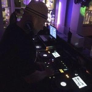 Ryan McCormack资料,Ryan McCormack最新歌曲,Ryan McCormackMV视频,Ryan McCormack音乐专辑,Ryan McCormack好听的歌