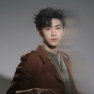 张卓尔资料,张卓尔最新歌曲,张卓尔MV视频,张卓尔音乐专辑,张卓尔好听的歌