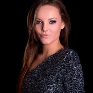 Malua资料,Malua最新歌曲,MaluaMV视频,Malua音乐专辑,Malua好听的歌