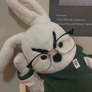 隔壁老李PoolLee资料,隔壁老李PoolLee最新歌曲,隔壁老李PoolLeeMV视频,隔壁老李PoolLee音乐专辑,隔壁老李PoolLee好听的歌