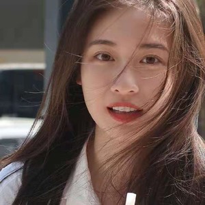 莉莉资料,莉莉最新歌曲,莉莉MV视频,莉莉音乐专辑,莉莉好听的歌