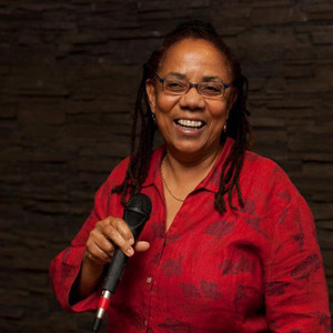 Lillian Allen资料,Lillian Allen最新歌曲,Lillian AllenMV视频,Lillian Allen音乐专辑,Lillian Allen好听的歌