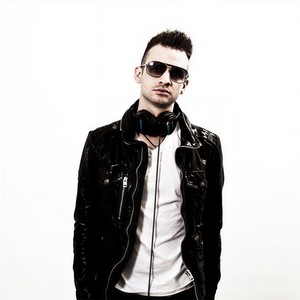 David Amber资料,David Amber最新歌曲,David AmberMV视频,David Amber音乐专辑,David Amber好听的歌