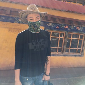 李康资料,李康最新歌曲,李康MV视频,李康音乐专辑,李康好听的歌