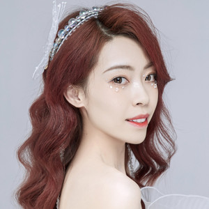 张露云资料,张露云最新歌曲,张露云MV视频,张露云音乐专辑,张露云好听的歌