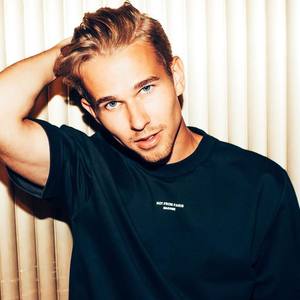 Laz Perkins资料,Laz Perkins最新歌曲,Laz PerkinsMV视频,Laz Perkins音乐专辑,Laz Perkins好听的歌