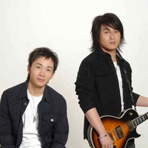 大地乐团资料,大地乐团最新歌曲,大地乐团MV视频,大地乐团音乐专辑,大地乐团好听的歌