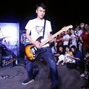 林晓斌资料,林晓斌最新歌曲,林晓斌MV视频,林晓斌音乐专辑,林晓斌好听的歌