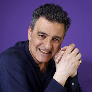 Phil Barney资料,Phil Barney最新歌曲,Phil BarneyMV视频,Phil Barney音乐专辑,Phil Barney好听的歌