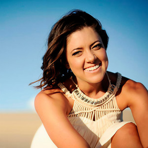 Amber Lawrence资料,Amber Lawrence最新歌曲,Amber LawrenceMV视频,Amber Lawrence音乐专辑,Amber Lawrence好听的歌