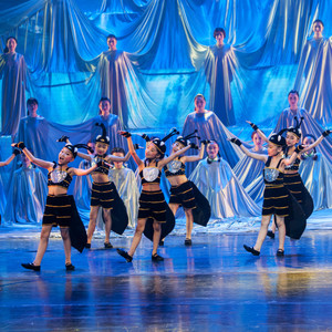 巴南区鱼洞二小教师合唱团资料,巴南区鱼洞二小教师合唱团最新歌曲,巴南区鱼洞二小教师合唱团MV视频,巴南区鱼洞二小教师合唱团音乐专辑,巴南区鱼洞二小教师合唱团好听的歌