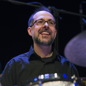 John Hollenbeck资料,John Hollenbeck最新歌曲,John HollenbeckMV视频,John Hollenbeck音乐专辑,John Hollenbeck好听的歌