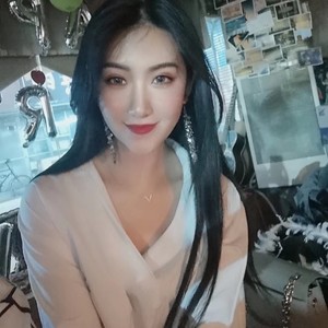 绒儿资料,绒儿最新歌曲,绒儿MV视频,绒儿音乐专辑,绒儿好听的歌