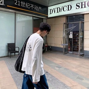 诗晨资料,诗晨最新歌曲,诗晨MV视频,诗晨音乐专辑,诗晨好听的歌