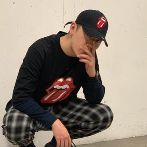 Klaus-Y资料,Klaus-Y最新歌曲,Klaus-YMV视频,Klaus-Y音乐专辑,Klaus-Y好听的歌