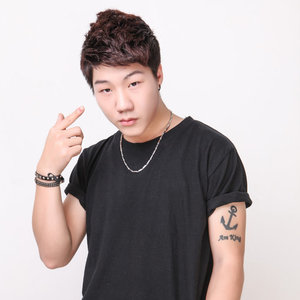 王隽夫资料,王隽夫最新歌曲,王隽夫MV视频,王隽夫音乐专辑,王隽夫好听的歌