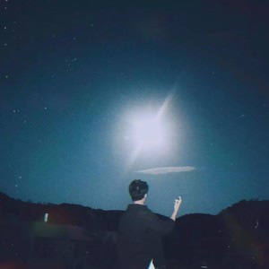 张鲸鸣资料,张鲸鸣最新歌曲,张鲸鸣MV视频,张鲸鸣音乐专辑,张鲸鸣好听的歌