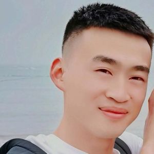 怪人资料,怪人最新歌曲,怪人MV视频,怪人音乐专辑,怪人好听的歌