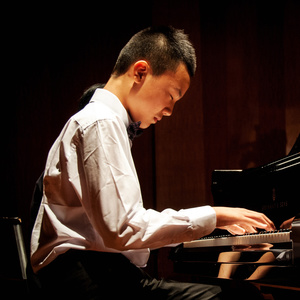 周博涵资料,周博涵最新歌曲,周博涵MV视频,周博涵音乐专辑,周博涵好听的歌