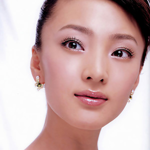 丽娜 - 极光 (钢琴版)