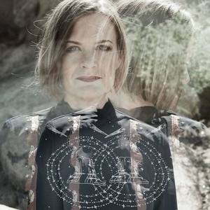 Less Bells资料,Less Bells最新歌曲,Less BellsMV视频,Less Bells音乐专辑,Less Bells好听的歌