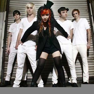 Davey Suicide资料,Davey Suicide最新歌曲,Davey SuicideMV视频,Davey Suicide音乐专辑,Davey Suicide好听的歌