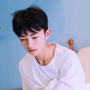 胡浩天资料,胡浩天最新歌曲,胡浩天MV视频,胡浩天音乐专辑,胡浩天好听的歌