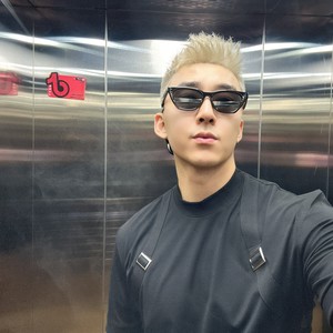 顾竣鹏资料,顾竣鹏最新歌曲,顾竣鹏MV视频,顾竣鹏音乐专辑,顾竣鹏好听的歌