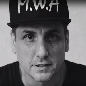 Mike Dean资料,Mike Dean最新歌曲,Mike DeanMV视频,Mike Dean音乐专辑,Mike Dean好听的歌