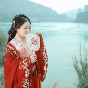 小婷子资料,小婷子最新歌曲,小婷子MV视频,小婷子音乐专辑,小婷子好听的歌