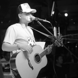 肖杨资料,肖杨最新歌曲,肖杨MV视频,肖杨音乐专辑,肖杨好听的歌