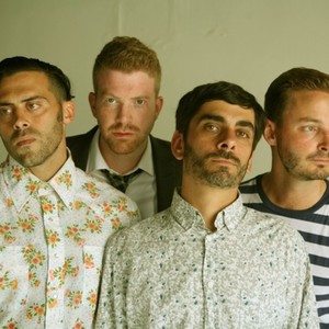 Lightouts资料,Lightouts最新歌曲,LightoutsMV视频,Lightouts音乐专辑,Lightouts好听的歌