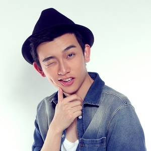 王胤资料,王胤最新歌曲,王胤MV视频,王胤音乐专辑,王胤好听的歌