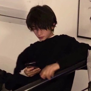 李热河资料,李热河最新歌曲,李热河MV视频,李热河音乐专辑,李热河好听的歌