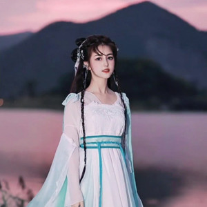 孤单资料,孤单最新歌曲,孤单MV视频,孤单音乐专辑,孤单好听的歌