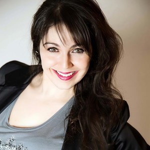 Nina Martinez资料,Nina Martinez最新歌曲,Nina MartinezMV视频,Nina Martinez音乐专辑,Nina Martinez好听的歌