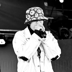 H Wolf资料,H Wolf最新歌曲,H WolfMV视频,H Wolf音乐专辑,H Wolf好听的歌