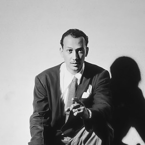 Ernie Royal资料,Ernie Royal最新歌曲,Ernie RoyalMV视频,Ernie Royal音乐专辑,Ernie Royal好听的歌